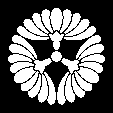 三つ寄せ横見菊